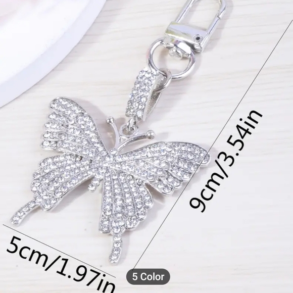 NWT Silver Rhinestone Butterfly 🦋 keychain/bag charm. - Picture 2 of 3